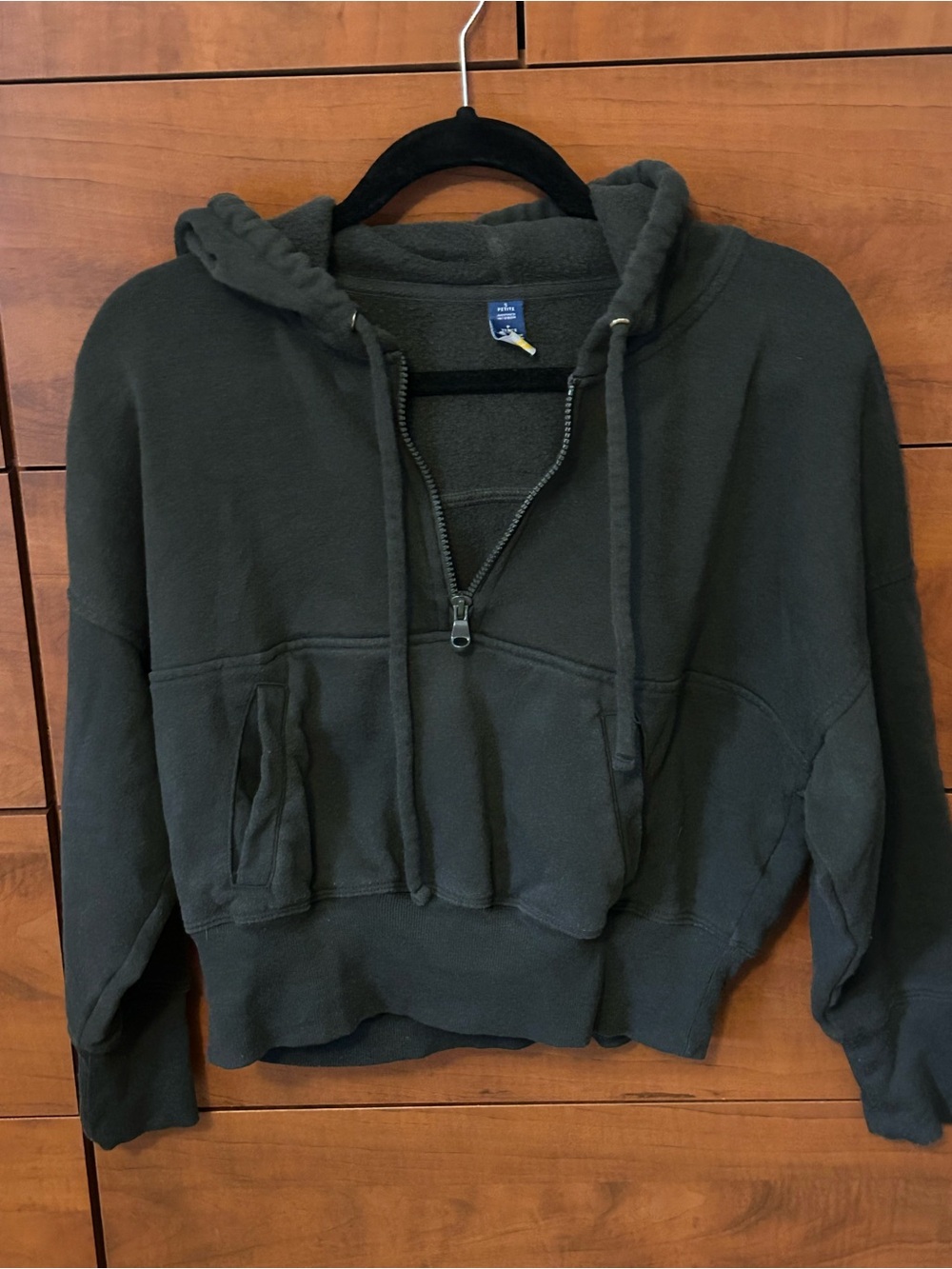 Old Navy Half-Zip Cropped Hooded Sweatshirt in Dark Green
